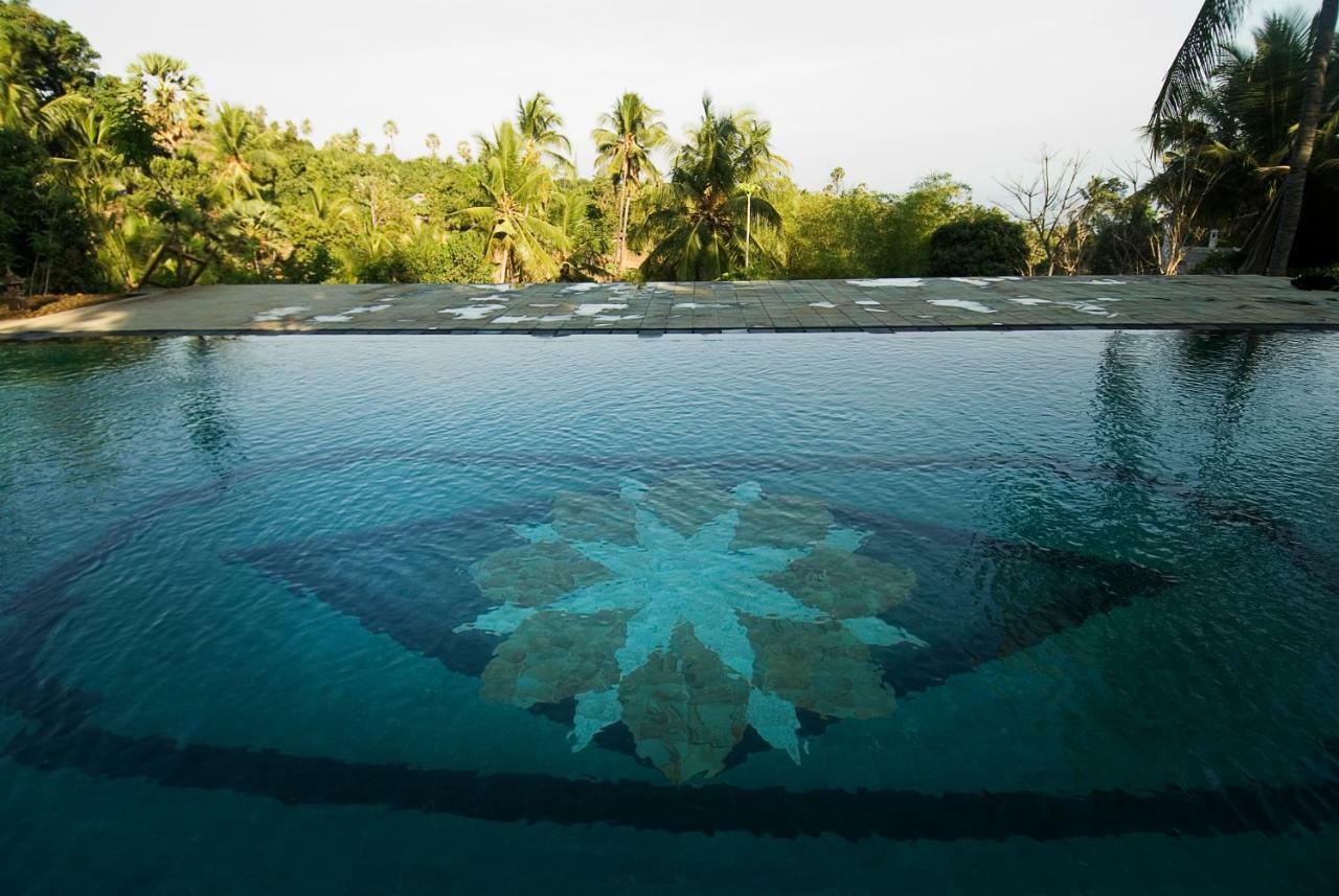 Gaia-Oasis Mountain Abasan Hotel Tejakula Exterior photo