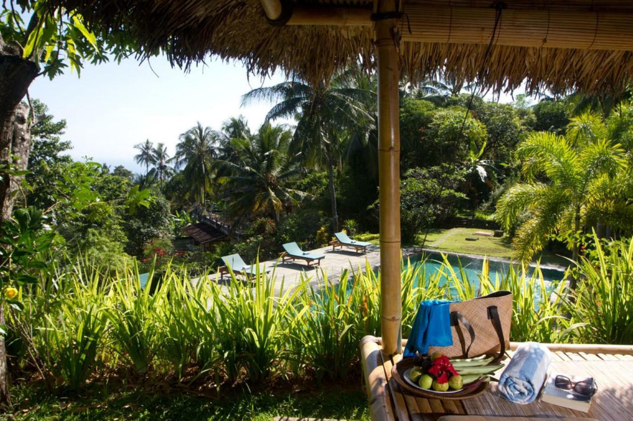 Gaia-Oasis Mountain Abasan Hotel Tejakula Exterior photo